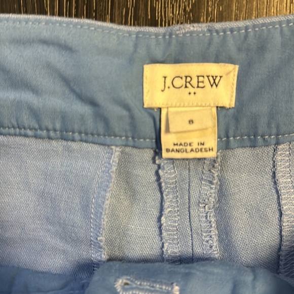 🍍J CREW SCALLOPED LEG SHORTS🍍POCKETS🍍SIZE 8🍍3” inseam🍍Z-1 - Picture 2 of 3